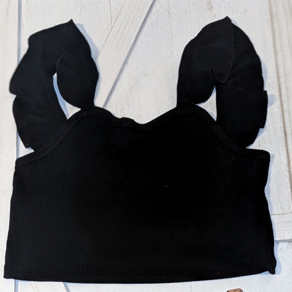 🆕 Outfit 11-12 Year  🆕 Jr Size Tank and shorts combo, smallish medium. - Picture 5 of 8